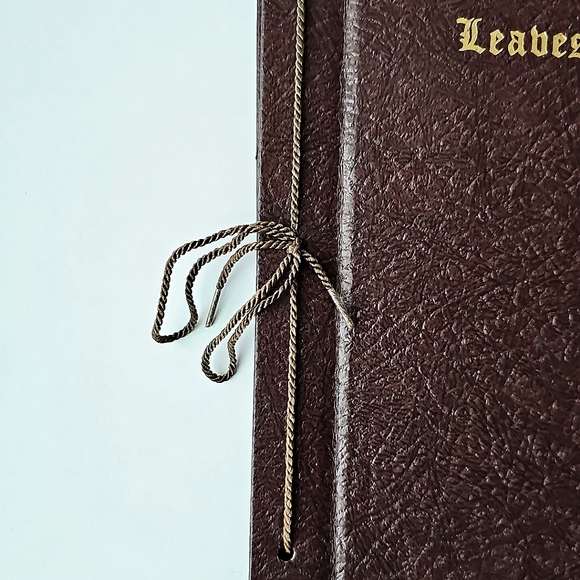 Vintage 1948 Spiritual Book, “Leaves Of Gold,” Edited By Clyde Francis Lytle - Picture 5 of 15